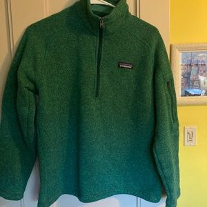 Patagonia thick green fleece half zip sweatshirt, mock neck, M,1 zippered pocket
